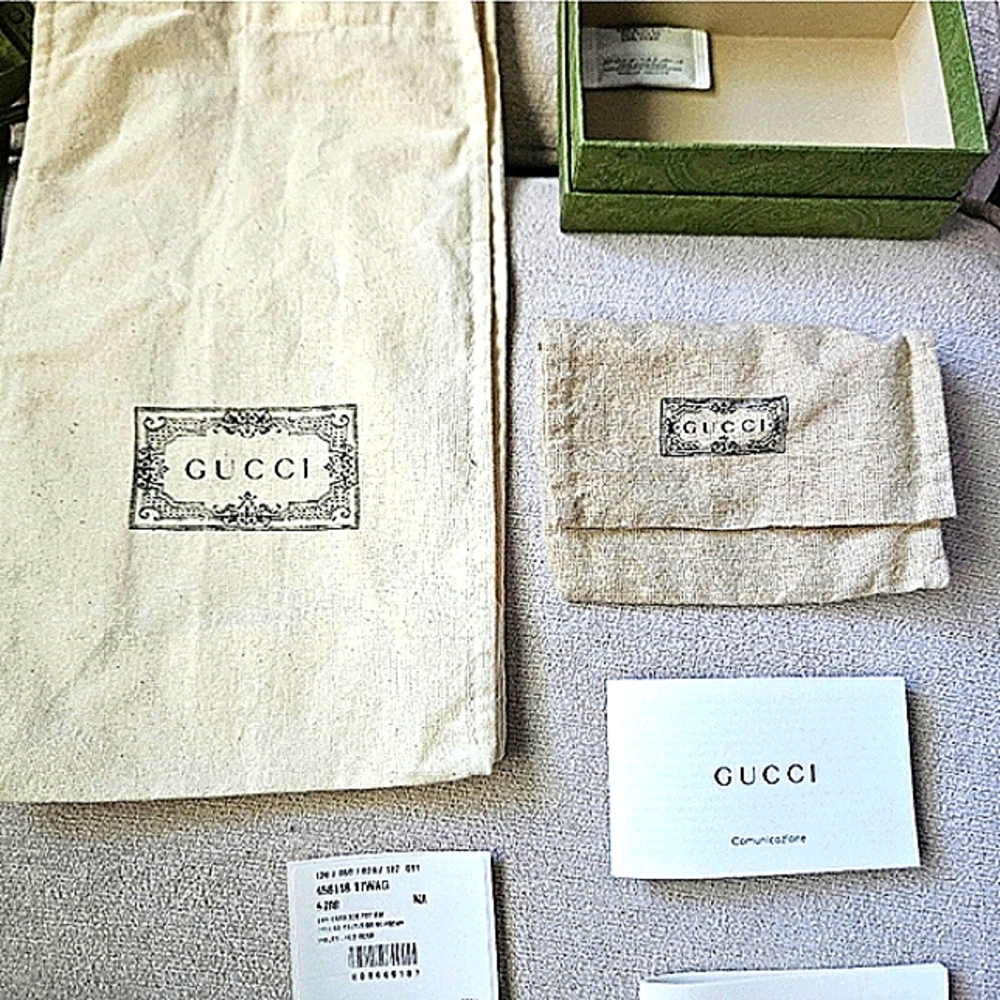 GUCCI AUTHENTIC GUCCISIMA SIGNATURE LEATHER KEYHOLDER W BOX DUSTBAG FULL INCLUS - Picture 11 of 13